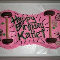 Skateboard Cake upside down skateboard cake with grafitti