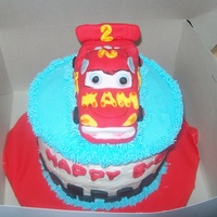 Lightening Mcqueen Smash Cake Friend brought a picture of this cake and wanted me to try and make it. Car is rkt