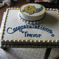 Grand Ledge Graduation Cake Graduation cake with Grand Ledge Comet