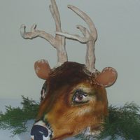3-D Deer Head Buttercream and fondant