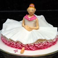 Ballerina Cake My daughter's 4th birthday cake to take to kindergarten. From one of Debbie Brown's books.