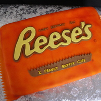 Reese's Cake Made for a Reese's Peanut Butter Cups lover!