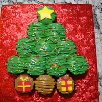 Christmas Cupcake Tree 