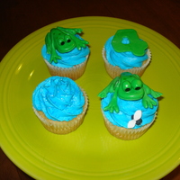 Froggy Cupcakes Fondant frogs