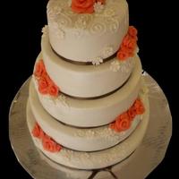 Wedding Cake round wedding cakes, covered and decorated with marsepijn and icing.