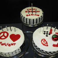 Twilight Cakes made these for my dd's 12th bday. chocolate cake, buttercream icing (sugarshack's recipe-it was delicious) fondant decorations