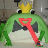 Frog Prince White cake with vanilla buttercream covered in fondant!