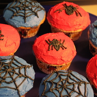 Spiderman Cupcakes I made these tonight for my little ones class tomarrow... french vanilla cuppy with buttercream frosting.