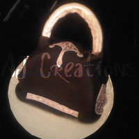 My First Purse!!! My first purse for a client. I was so scared... lol