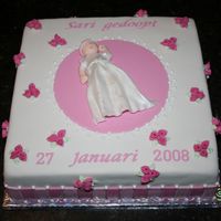 Christening Cake This cake was inspired from the cakes of Peggy Porschen.