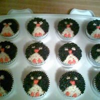 First Cupcakes For Daughters Daycare penguine cupcakes