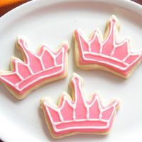 Princess Cookies My first real try at decorating cookies and used Toba's glaze
