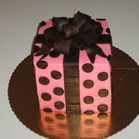 Pink & Brown Gift Box Buttercream with modelling chocolate accents.