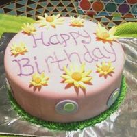 0927080822A_0001.jpg Vanilla Cake with Vanilla Buttercream. Made for my niece