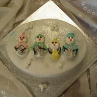 Snowmen This is a copy of a cake I saw in Birmingham. Thought the design was so cute, that I had to try.