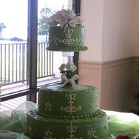 Lillies Cake This is a 3 tier buttercream covered cake I made at the request of a bride who wanted her cake to look just like the one on the Publix...