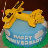 Biplane Anniversary A friend of mine wanted to surprise her husband with an anniversary cake.