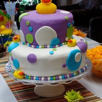 Ducky Cake 