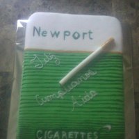 Newport Box 100S Cake 