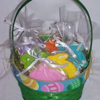 Easter Hopping Bunny Cookie Basket Hopping bunny cookies with MMF