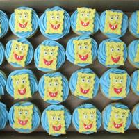 Spongebob I believe I saw these on CC but I can't find the pic again to give credit. Thanks whoever you are.Fondant/gum paste spongebob on...