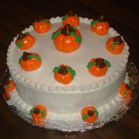 Buttercream Pumpkins This is my first attempt at using rolled buttercream, boy was it fun and not as difficult as I thought it would be. The cake is a simple...