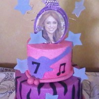 Hannah Montannah I did this one for my granddaughter. She is the one who got my very first cake exactly 2 years earlier. Boy what a difference a 150 cakes...