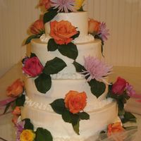 Susan Butter-cream, real flowers