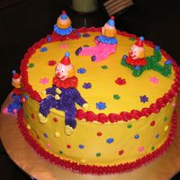 Clown Cake This is a cake I made just to practice after one of my cake decorating classes.