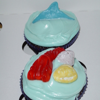 Shark Fin And Gummy Lobster Cupcakes 