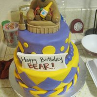 Tier Bear Birthday Cake 