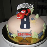 Lightning Mcqueen Cake 