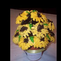 Black Eyed Susan cupcakes for a school bake sale