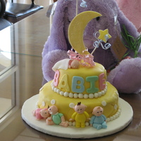 Baby Show Cake This is not my original design. I copied it from a Wilson book.