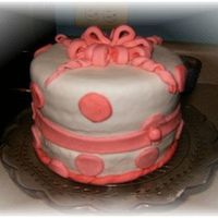 Hpim1102_-_Copy.jpg That is my first cake.
