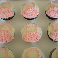 Purse Cupcakes This was for my twin daughter's 5th birthday party. We had a purse party.