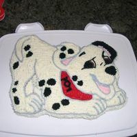 101 Dalmations My twin girls were obsessed with 101 Dalmations when they were 4 (last year). This was their birthday cake. I used the Wilton pan (...