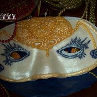 Rolled Butter Ceam Mask Made for a topper on my daughters birthday cake.