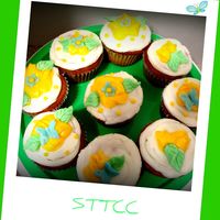 Springtime Cupcakes White cake with cream cheese bc. TFL