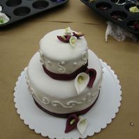 Calla Lilly This was my first attempt with fondant and making gum paste Calla Lilly in class.