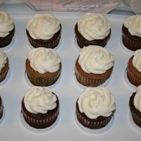 Cupcakes carrot and milk chocolate cuppies. TFL!!!