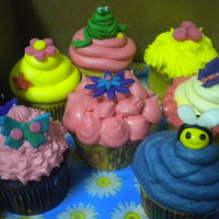 Cutie Pie Cupcake all handmade fondant pieces