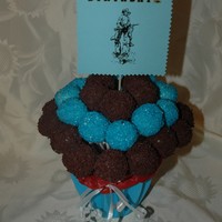 Cake Pop Bouquet chocolate and vanilla cake pops, for a cowboy party