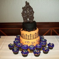 The Crooked Haunted House Cake - 2009-10-29 First collaborat&#8203;ive effort (high-five to Kristi!). It was delicious and fun! Bottom Tier: Red Cinnamon Cake w/BC filling; Middle...