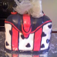 First Time Purse Cake 1st Purse cake and 1st time using MMF. Didn't have a template so I kind of just went with it. I think next time, I'll have it pre...