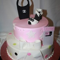 Atm, Shoe & Purse tweaked version of some of the tiers from a cake by Jasmine Clouser featured in the awesome cake central Aug '10 magazine