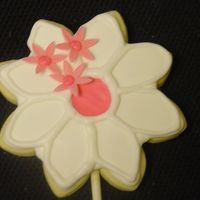 White Flower This is another flower for a bouquet for an auction. NFSC with RI and gumpaste flowers.