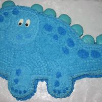 Dinosaur Stomp Josumiko was so generous in helping me with this cake. It didn't quite turn out as great as her's, but I think it's still...