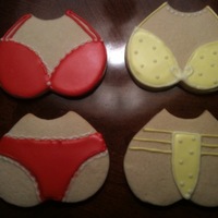 Bikini Cookies For the ultimate bachelor . . . how do you say it with cookies? I was a little sad that the red bled a little bit onto the white; I let it...