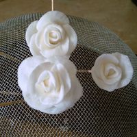 My First Gumpaste Roses!!!!!!!! 